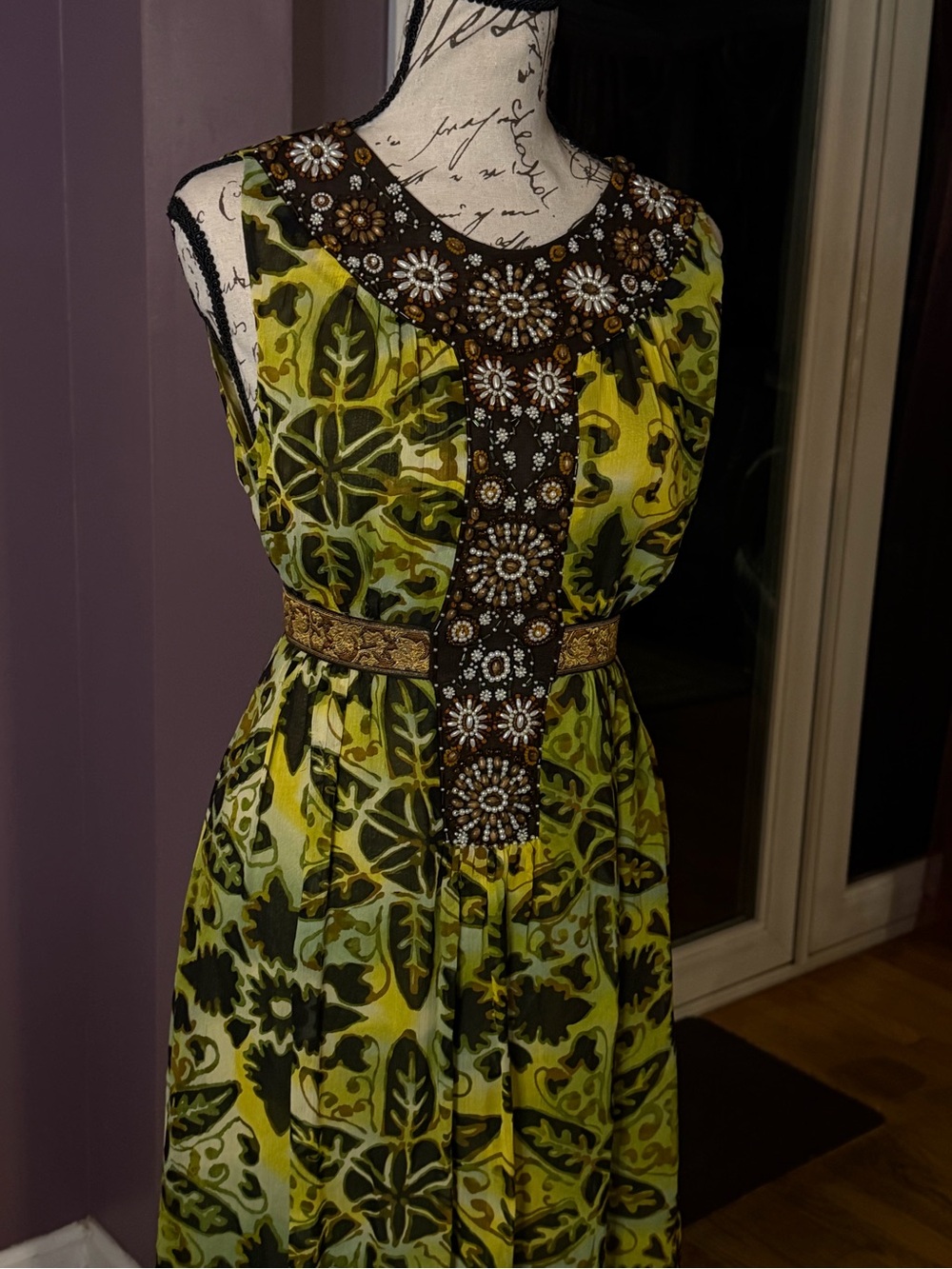 Vintage Y2K Nicole Miller Studio 100% Silk Beaded Boho Maxi Dress Size 2